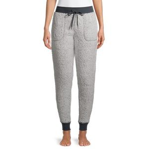 Women’s Secret Treasures Sherpa Ankle Pants
